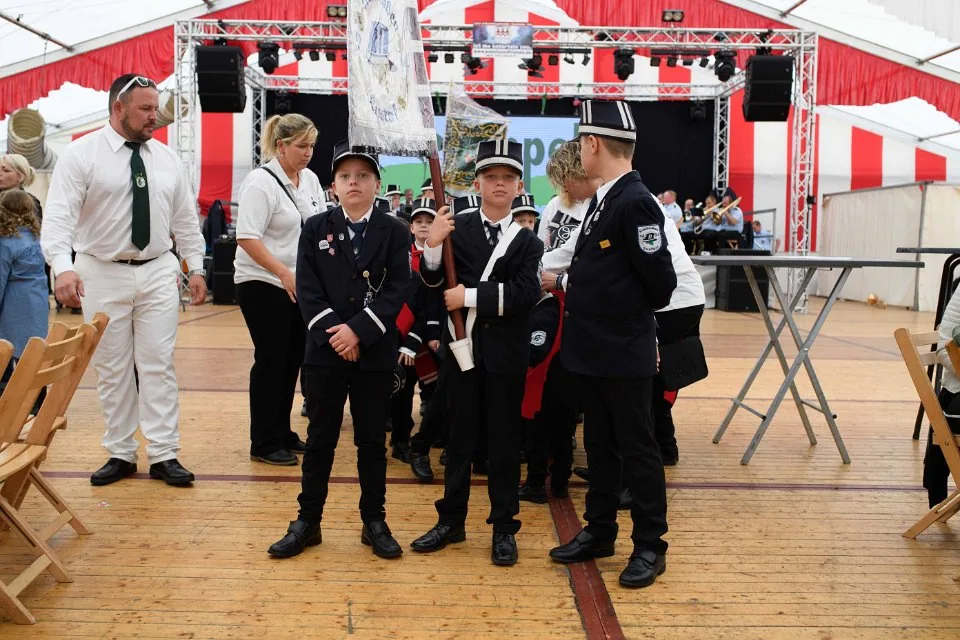 Schützenfest Sonntag Vormittag 2018 – Foto 323
