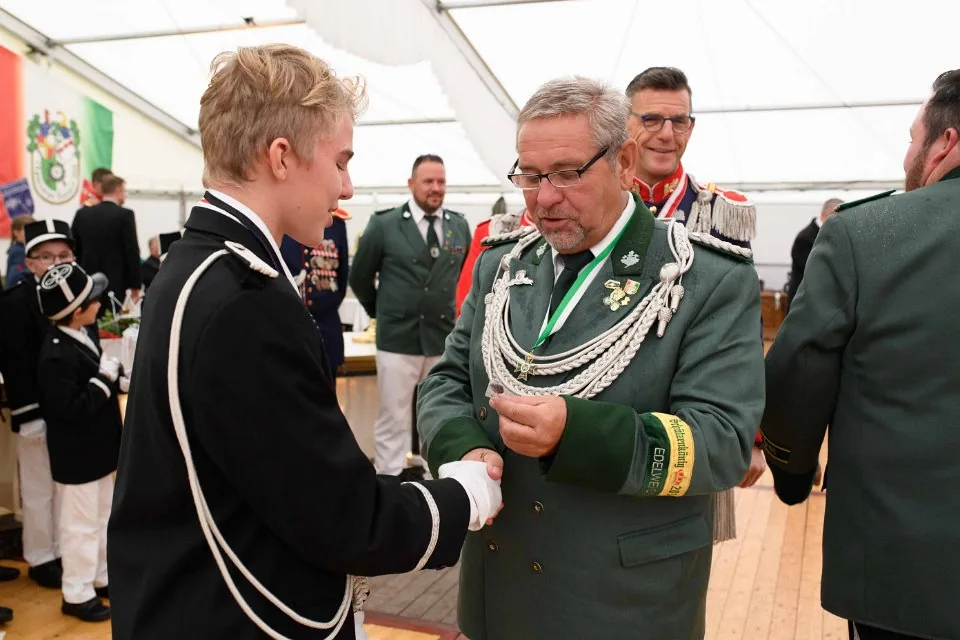 Schützenfest Sonntag Vormittag 2018 – Foto 345