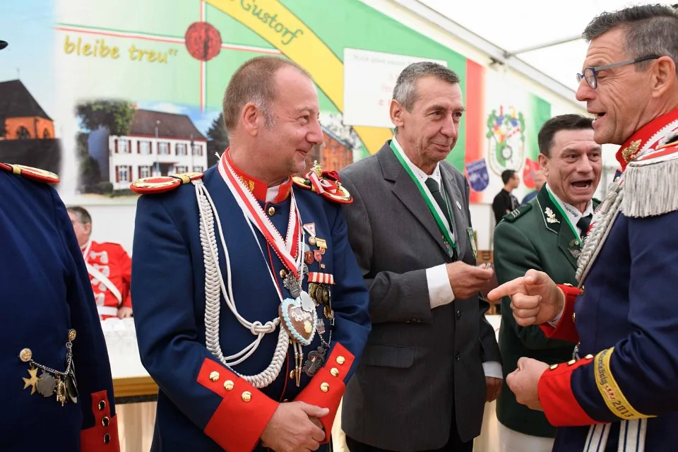 Schützenfest Sonntag Vormittag 2018 – Foto 415