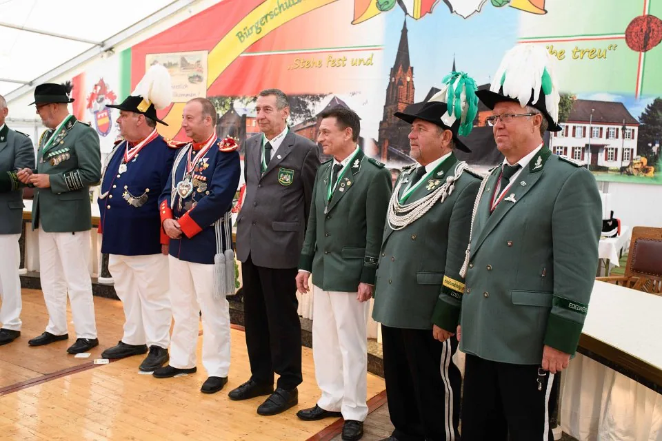 Schützenfest Sonntag Vormittag 2018 – Foto 424