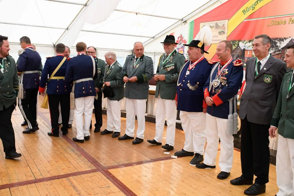 Schützenfest Sonntag Vormittag 2018 – Foto 425