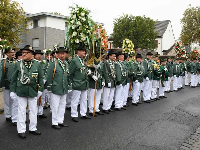 Schützenfest Sonntag Vormittag 2018 – Vorschau 11