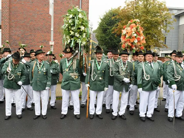 Schützenfest Sonntag Vormittag 2018 – Vorschau 16