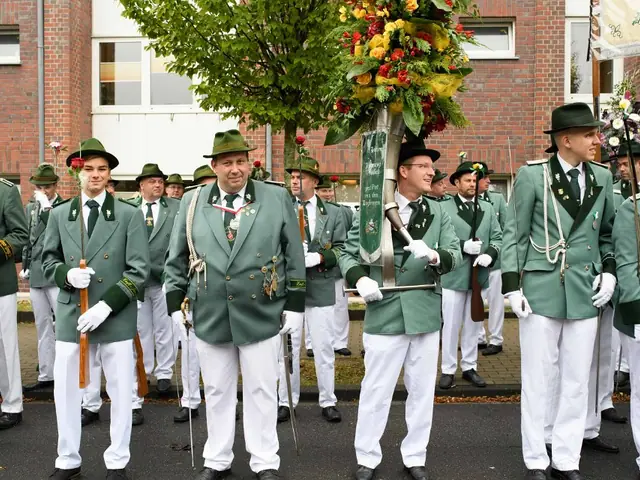 Schützenfest Sonntag Vormittag 2018 – Vorschau 17