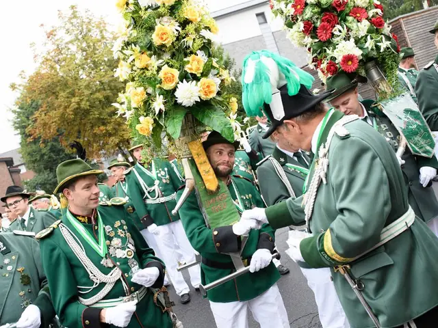 Schützenfest Sonntag Vormittag 2018 – Vorschau 26