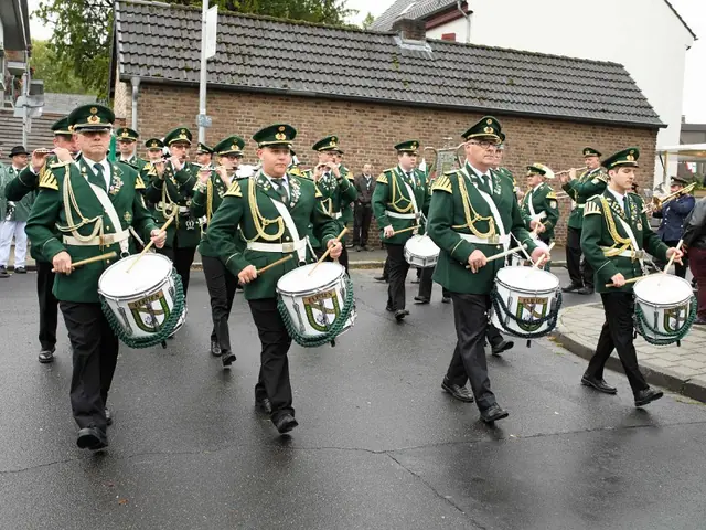 Schützenfest Sonntag Vormittag 2018 – Vorschau 64