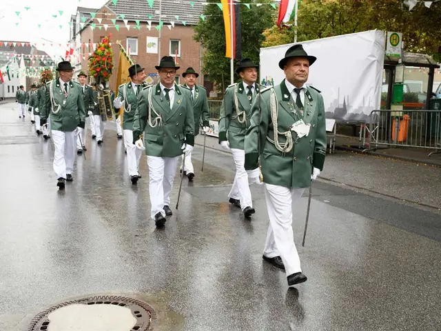 Schützenfest Sonntag Vormittag 2018 – Vorschau 73