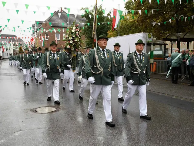 Schützenfest Sonntag Vormittag 2018 – Vorschau 88