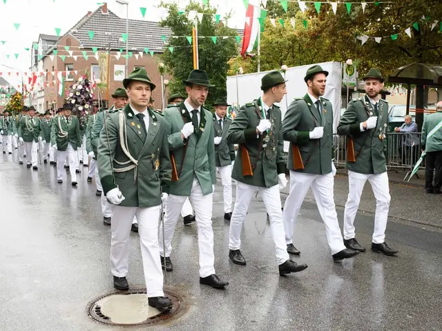 Schützenfest Sonntag Vormittag 2018 – Vorschau 89