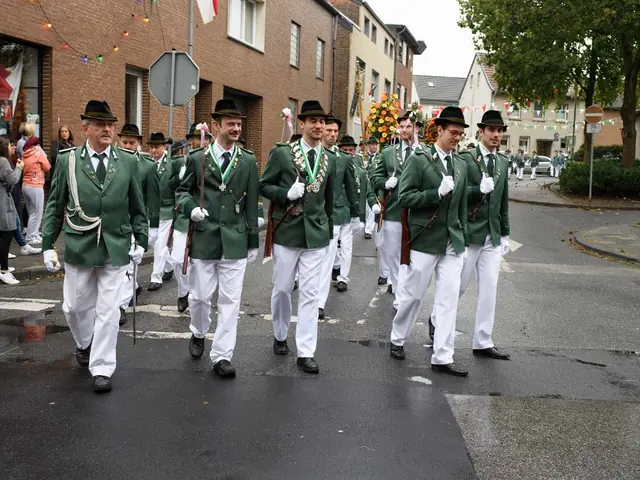 Schützenfest Sonntag Vormittag 2018 – Vorschau 94