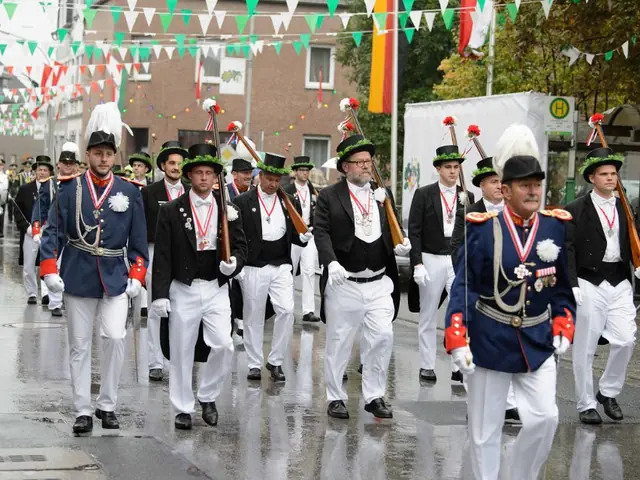 Schützenfest Sonntag Vormittag 2018 – Vorschau 146