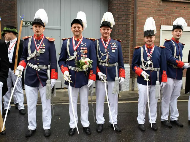 Schützenfest Sonntag Vormittag 2018 – Vorschau 148