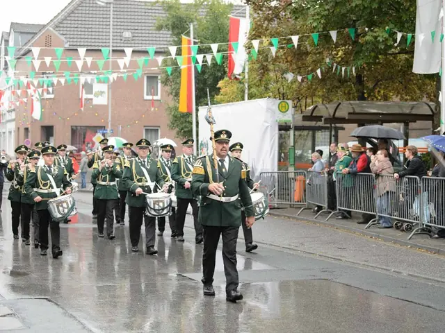 Schützenfest Sonntag Vormittag 2018 – Vorschau 149