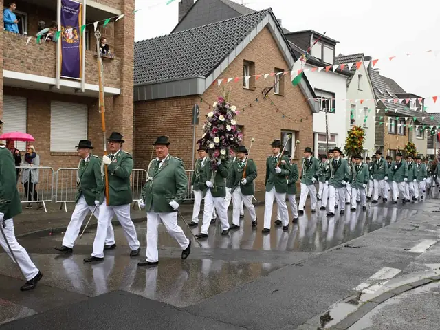 Schützenfest Sonntag Vormittag 2018 – Vorschau 161