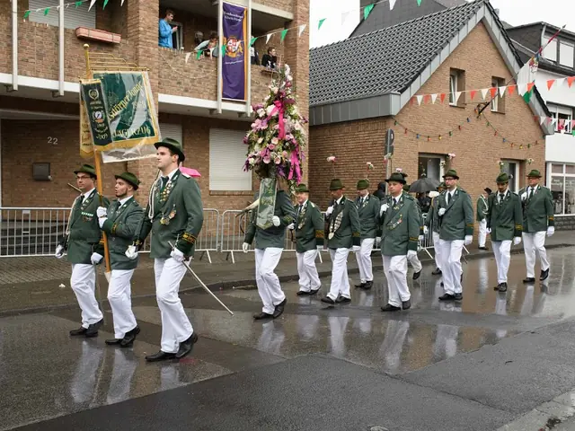Schützenfest Sonntag Vormittag 2018 – Vorschau 163