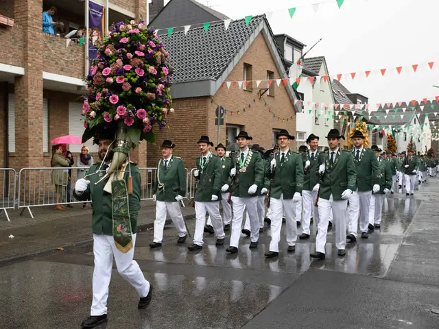 Schützenfest Sonntag Vormittag 2018 – Vorschau 166