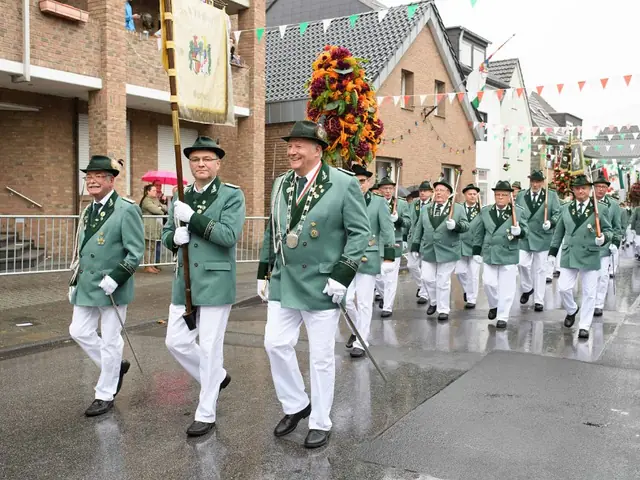 Schützenfest Sonntag Vormittag 2018 – Vorschau 169