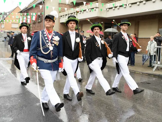 Schützenfest Sonntag Vormittag 2018 – Vorschau 186