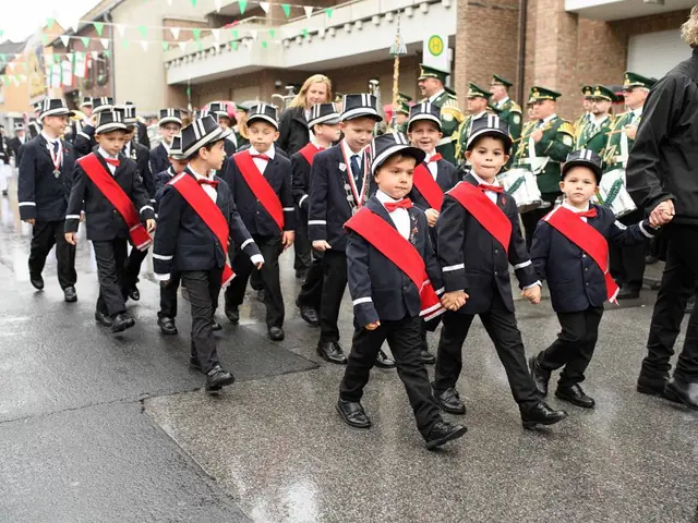 Schützenfest Sonntag Vormittag 2018 – Vorschau 196