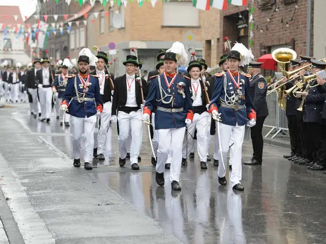 Schützenfest Sonntag Vormittag 2018 – Vorschau 210