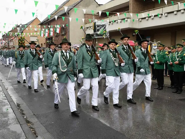 Schützenfest Sonntag Vormittag 2018 – Vorschau 219