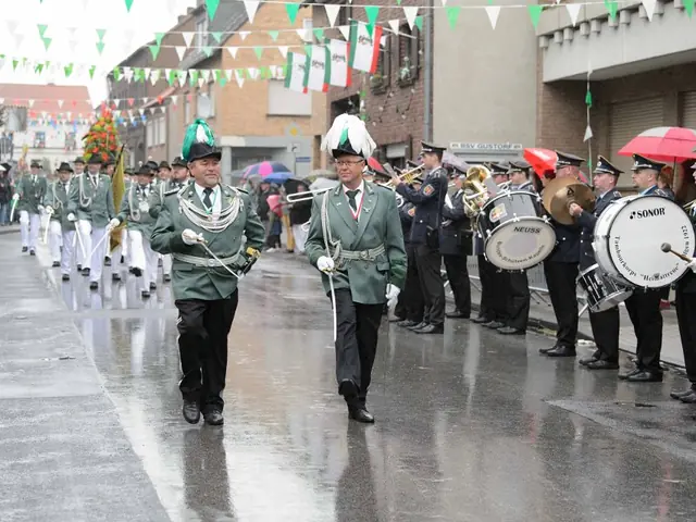 Schützenfest Sonntag Vormittag 2018 – Vorschau 227