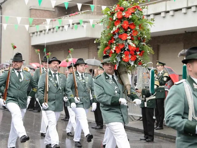 Schützenfest Sonntag Vormittag 2018 – Vorschau 236