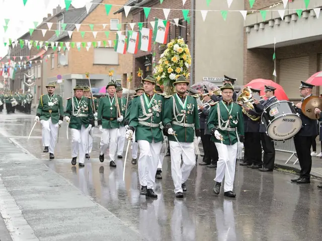 Schützenfest Sonntag Vormittag 2018 – Vorschau 239