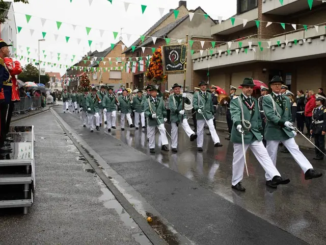 Schützenfest Sonntag Vormittag 2018 – Vorschau 247