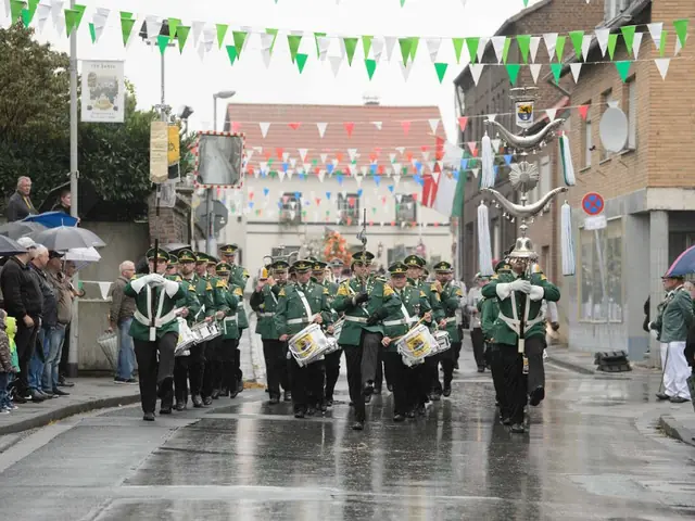 Schützenfest Sonntag Vormittag 2018 – Vorschau 253