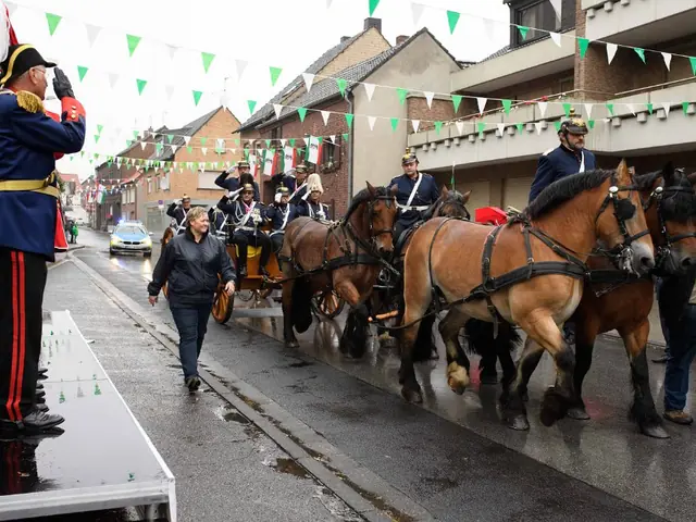 Schützenfest Sonntag Vormittag 2018 – Vorschau 261