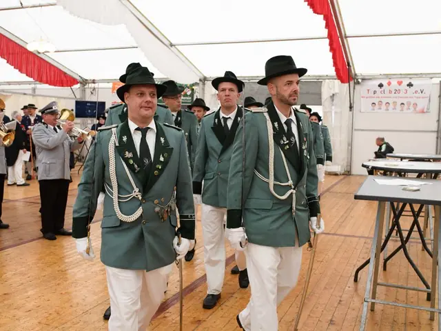 Schützenfest Sonntag Vormittag 2018 – Vorschau 280