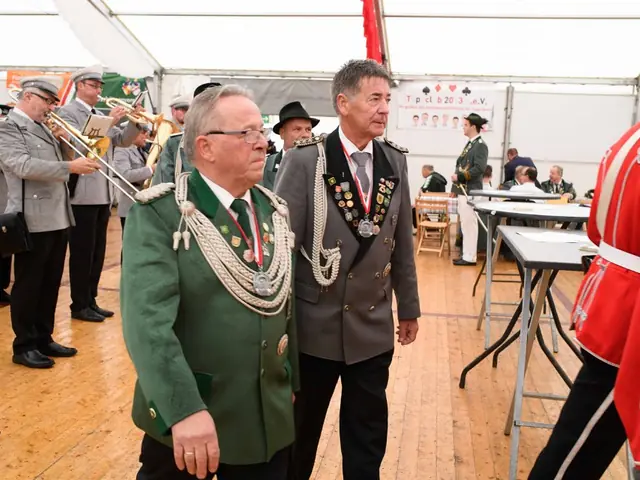 Schützenfest Sonntag Vormittag 2018 – Vorschau 291