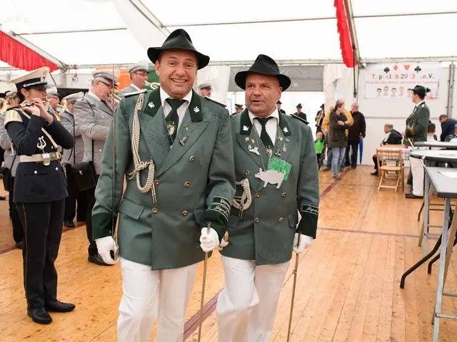 Schützenfest Sonntag Vormittag 2018 – Vorschau 292