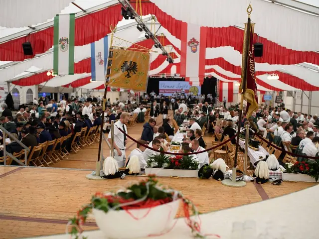 Schützenfest Sonntag Vormittag 2018 – Vorschau 297