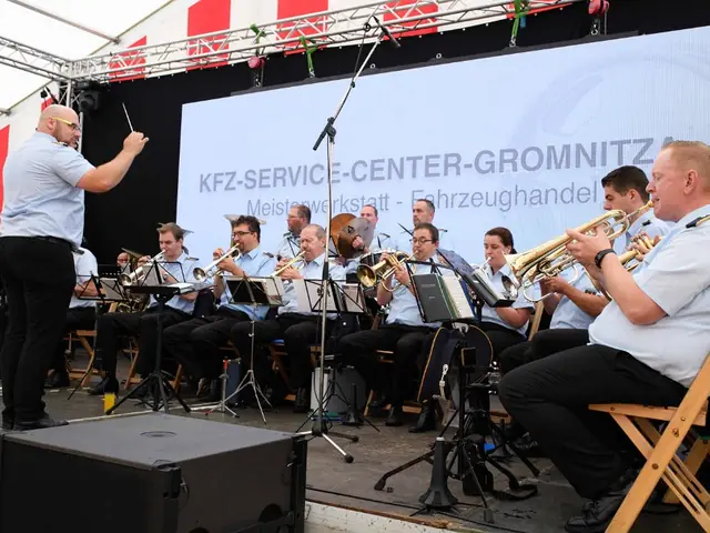 Schützenfest Sonntag Vormittag 2018 – Vorschau 306