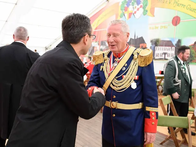 Schützenfest Sonntag Vormittag 2018 – Vorschau 316