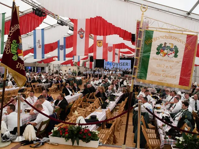 Schützenfest Sonntag Vormittag 2018 – Vorschau 362