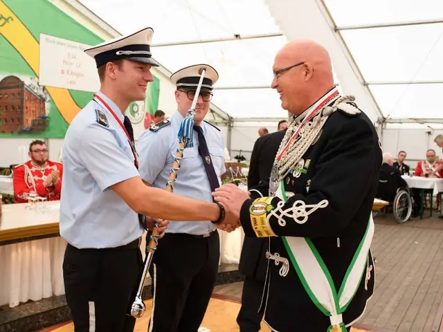 Schützenfest Sonntag Vormittag 2018 – Vorschau 365