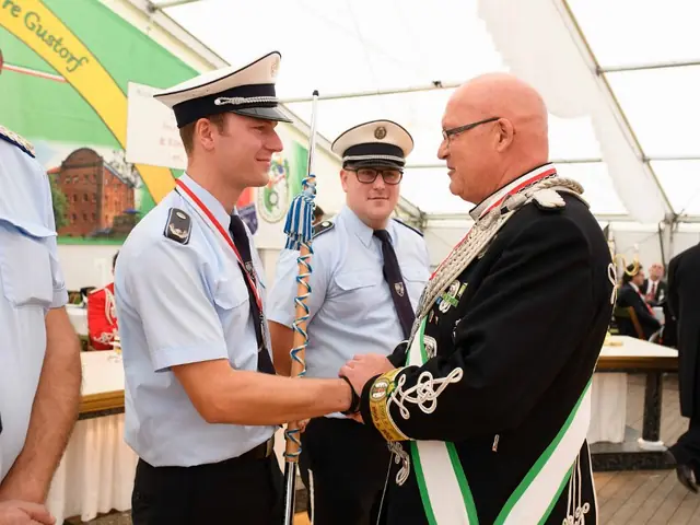 Schützenfest Sonntag Vormittag 2018 – Vorschau 366