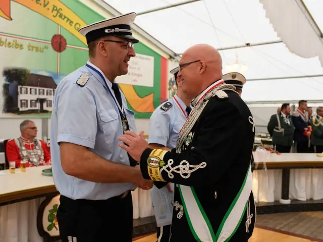 Schützenfest Sonntag Vormittag 2018 – Vorschau 367