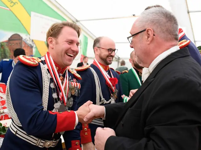 Schützenfest Sonntag Vormittag 2018 – Vorschau 394