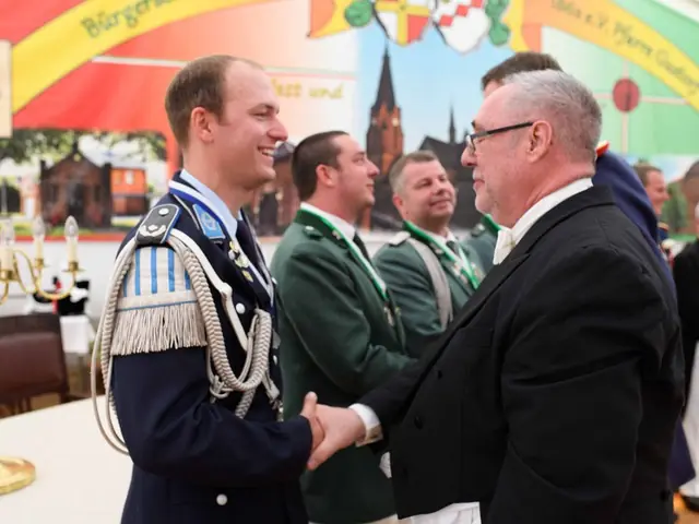 Schützenfest Sonntag Vormittag 2018 – Vorschau 402