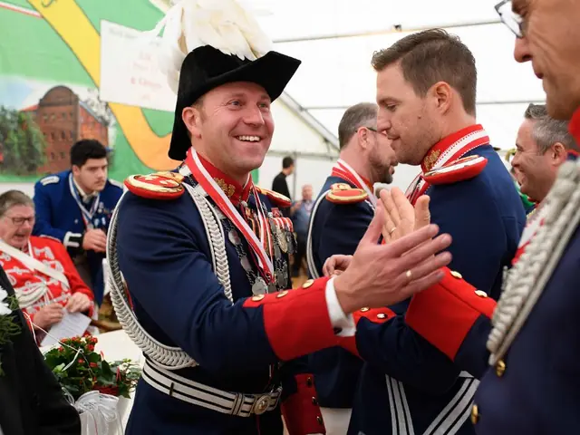Schützenfest Sonntag Vormittag 2018 – Vorschau 404
