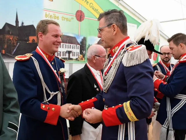 Schützenfest Sonntag Vormittag 2018 – Vorschau 407