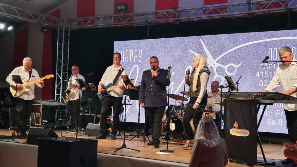 Schützenfest Dienstag 2022 – Foto 72