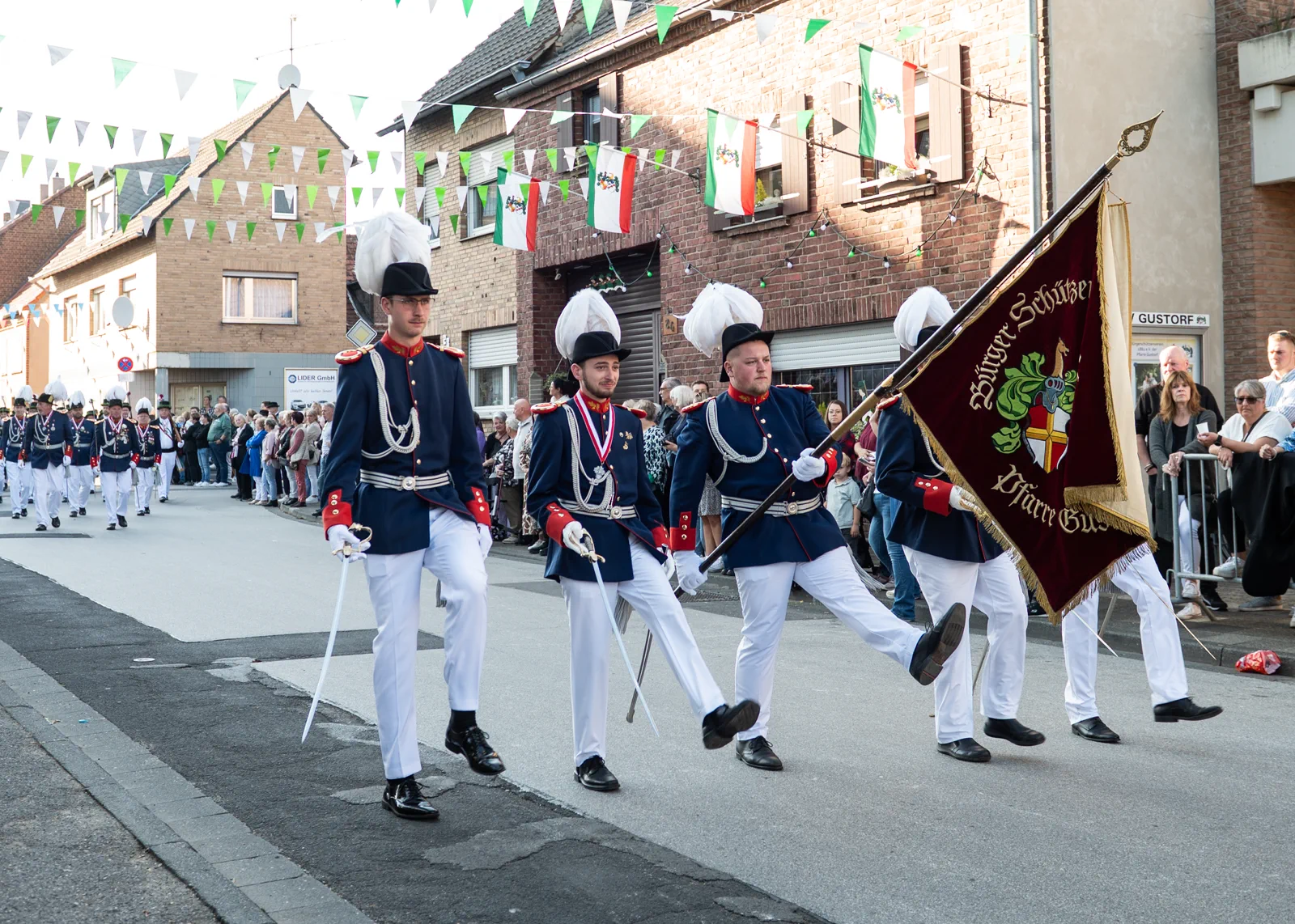 Fahnenzug – Foto: Aline Becker