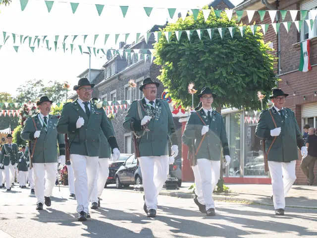 Schützenfest 2025 – Fotos Aline Becker – Vorschau 776