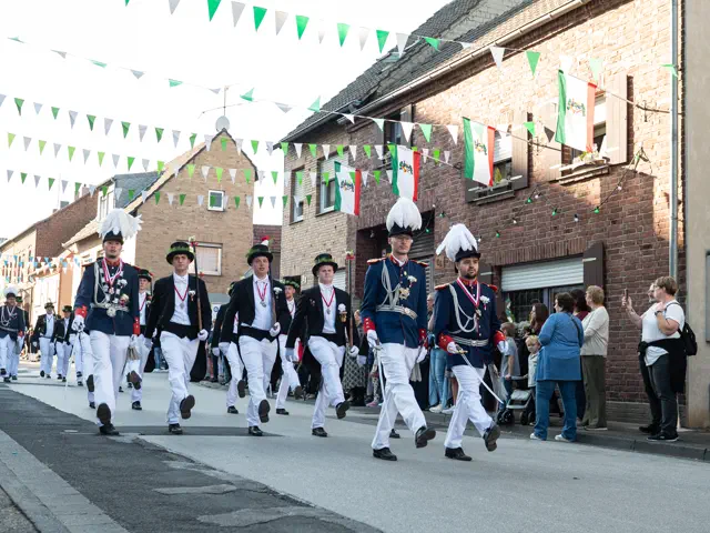 Schützenfest 2025 – Fotos Aline Becker – Vorschau 879
