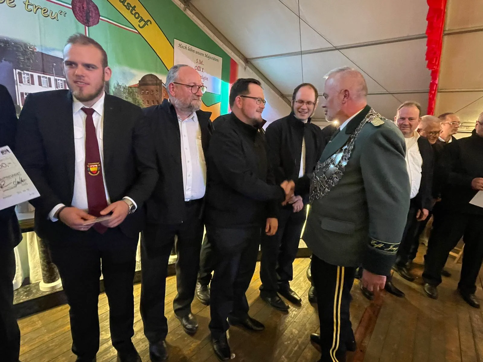Umzüge & Festsplitter 2025 – Foto 34